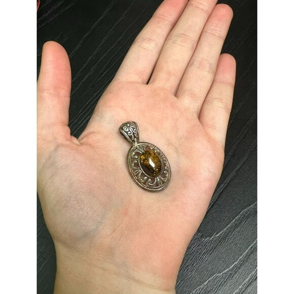 VTG Estate Sterling Silver & Amber Oval Floral Cut Out Pendant!‎ 126 - Picture 6 of 6